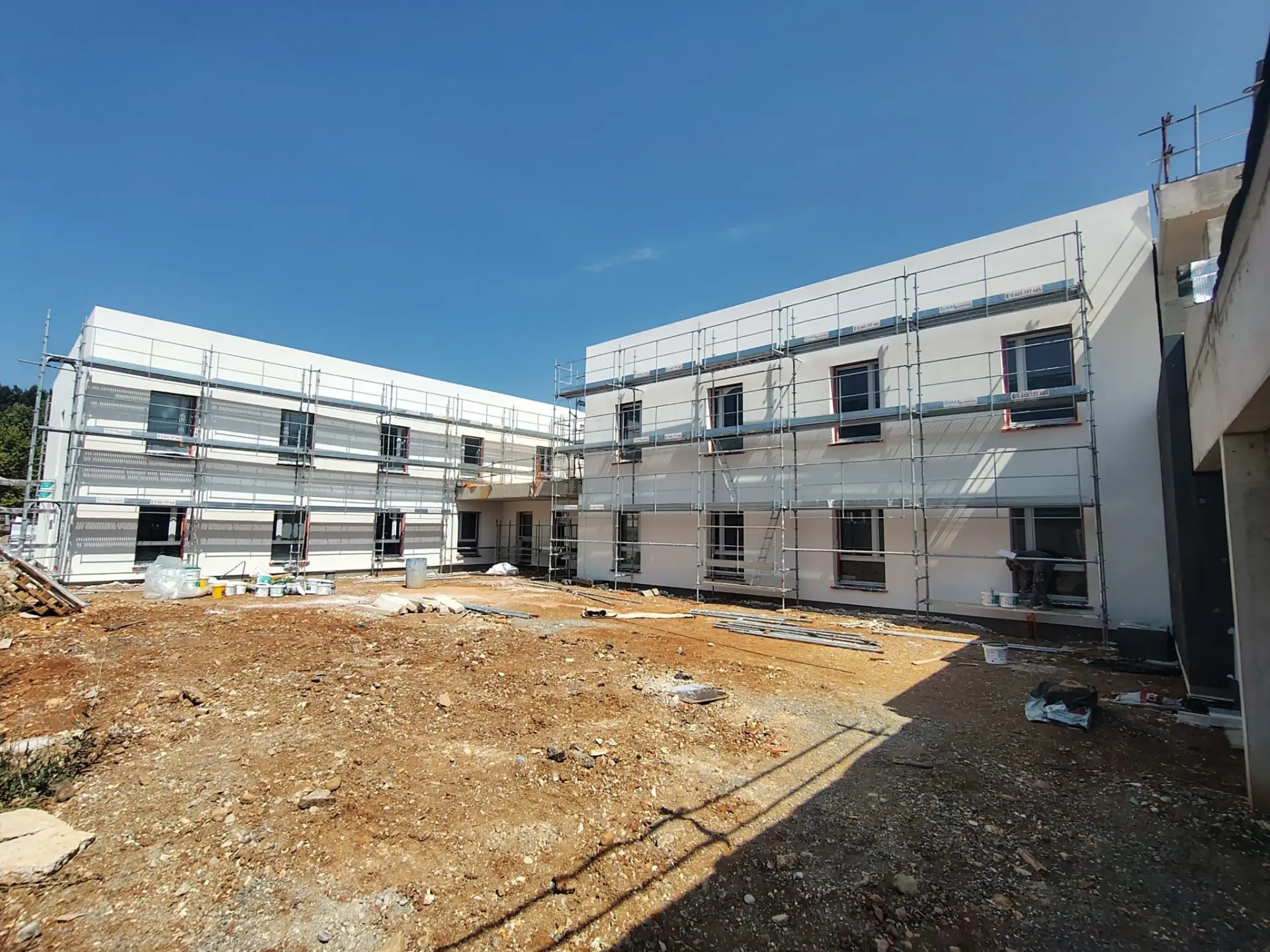 Chantier – EHPAD « Chabre » et FAM « 4 Saisons » (05) : ITE sous enduit mince