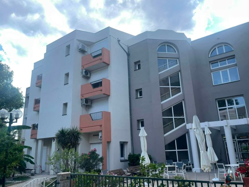 Façade sud de la résidence du Ronquet à Sorgues après ITE Baumit