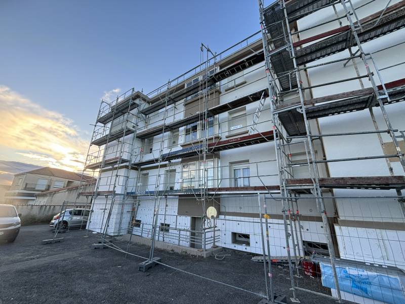 Ravalement de façade à Marseille par une entreprise professionnelle — visuel 1